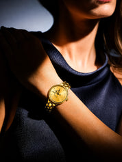 LOOKHAA Women Elegant Gold Toned Bracelet Style Analog Watch lookhaa
