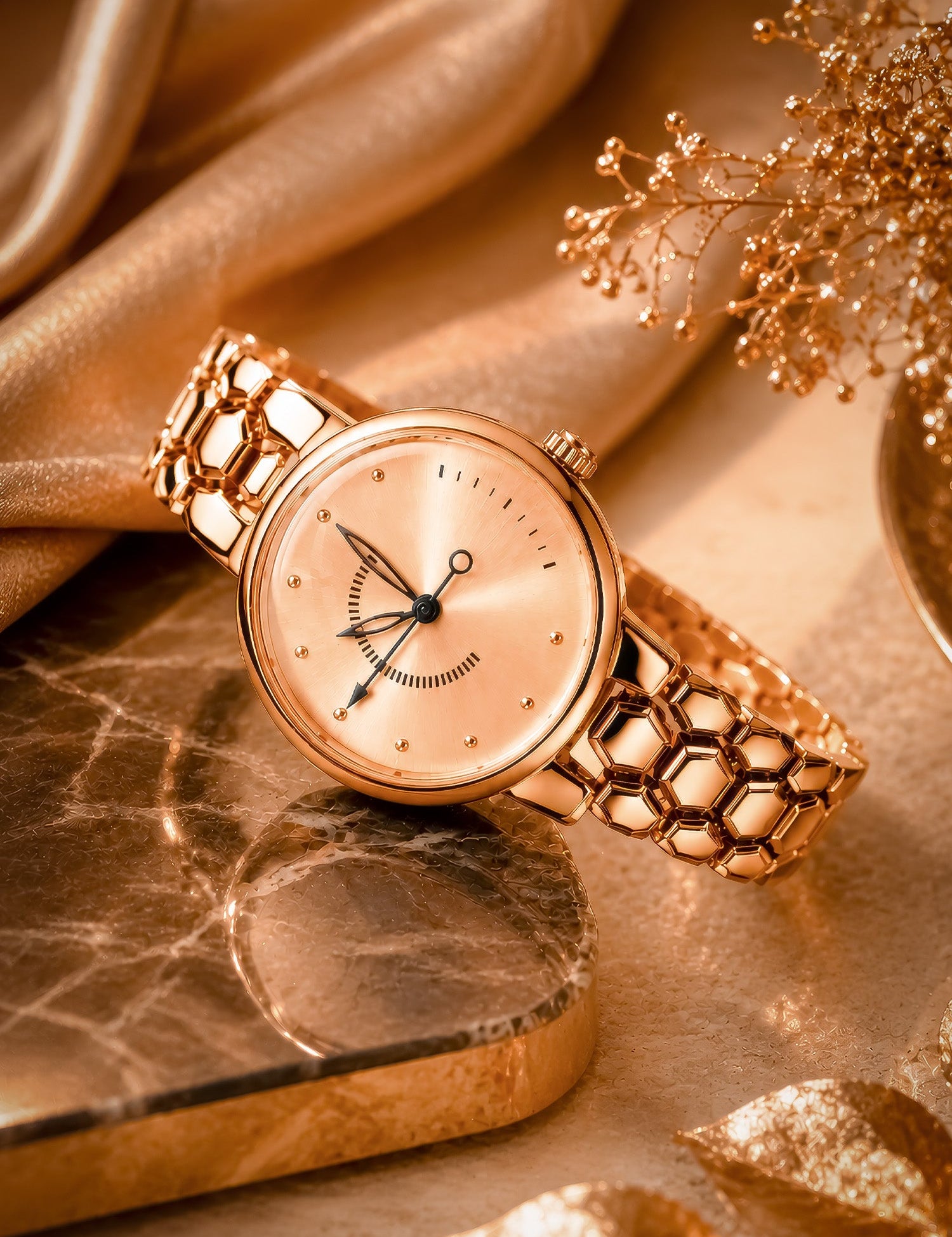 LOOKHAA Women Elegant Rose Gold Toned Bracelet Style Analog Watch lookhaa