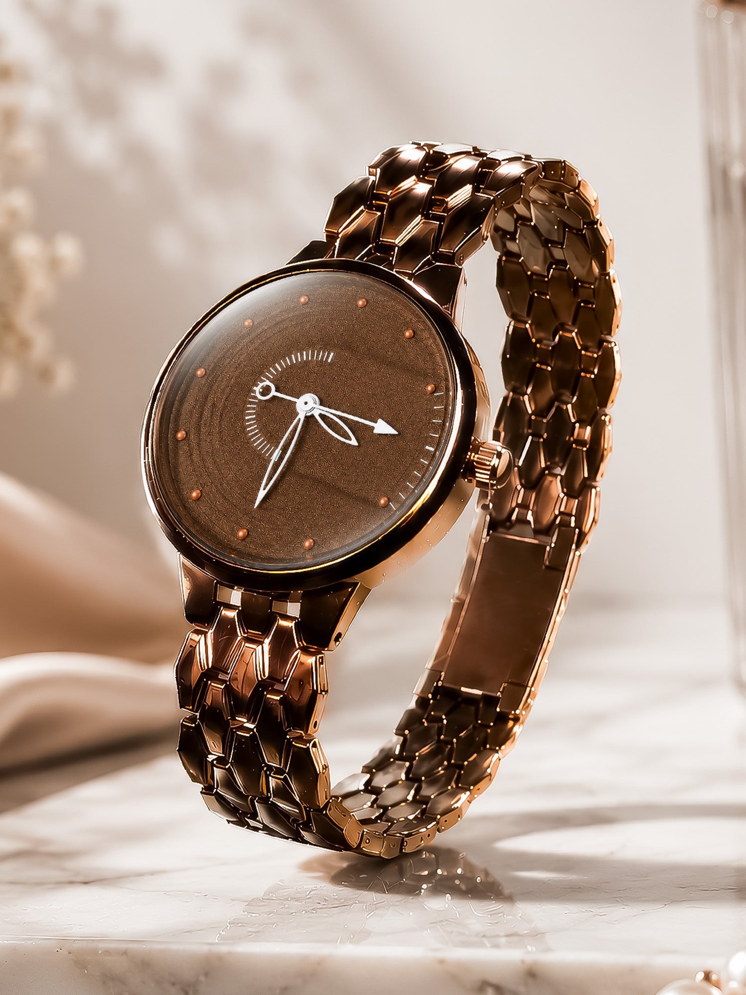 LOOKHAA Women Elegant Brown Toned Bracelet Style Analog Watch lookhaa