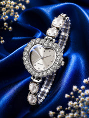LOOKHAA Women's Heart Shape Crystal Bracelet Analog Watch lookhaa